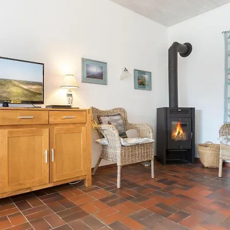 Haushaelfte-7a-strandlaeufer-id-124 Holiday home