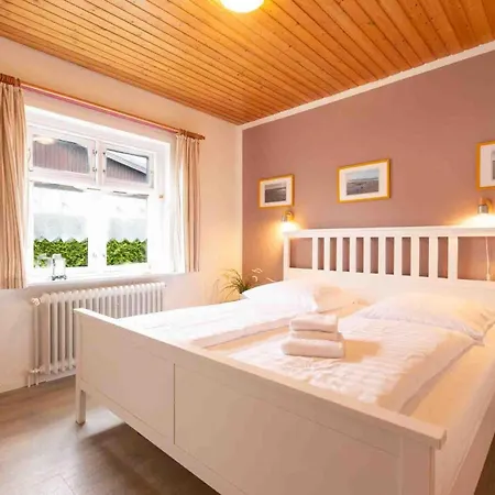 Haushaelfte 7a Strandlaeufer Id 124 Vakantiehuis