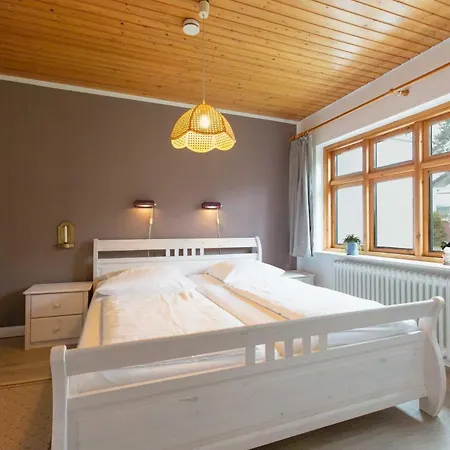 Haushaelfte 7a Strandlaeufer Id 124